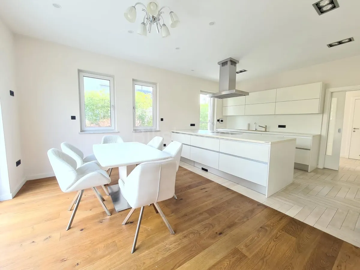 House - Blato, Zagreb, 317.15m2