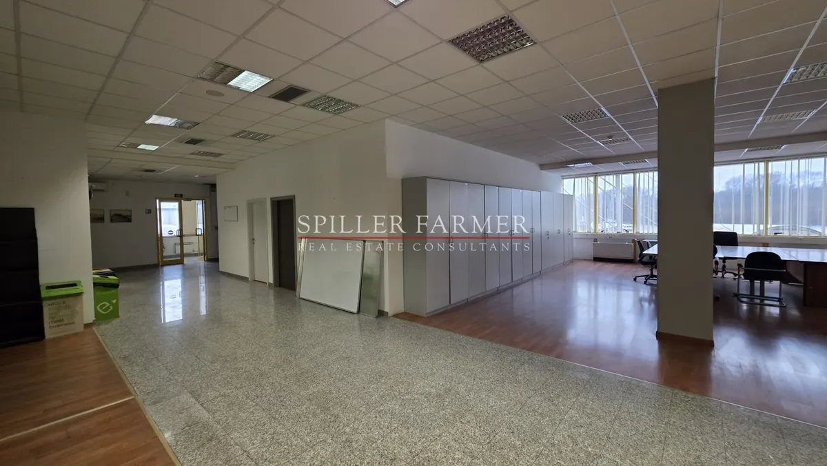 Poslovni Prostor - Novi Jelkovec, Zagreb, 1450m2