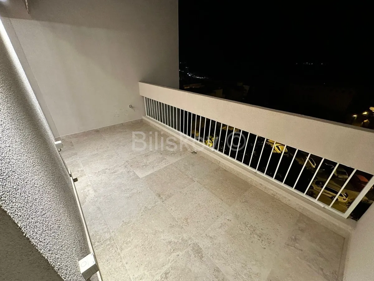Stan - Trstenik, Split, 75m2