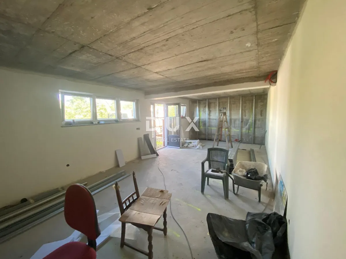 Poslovni Prostor - Viškovo, 240m2