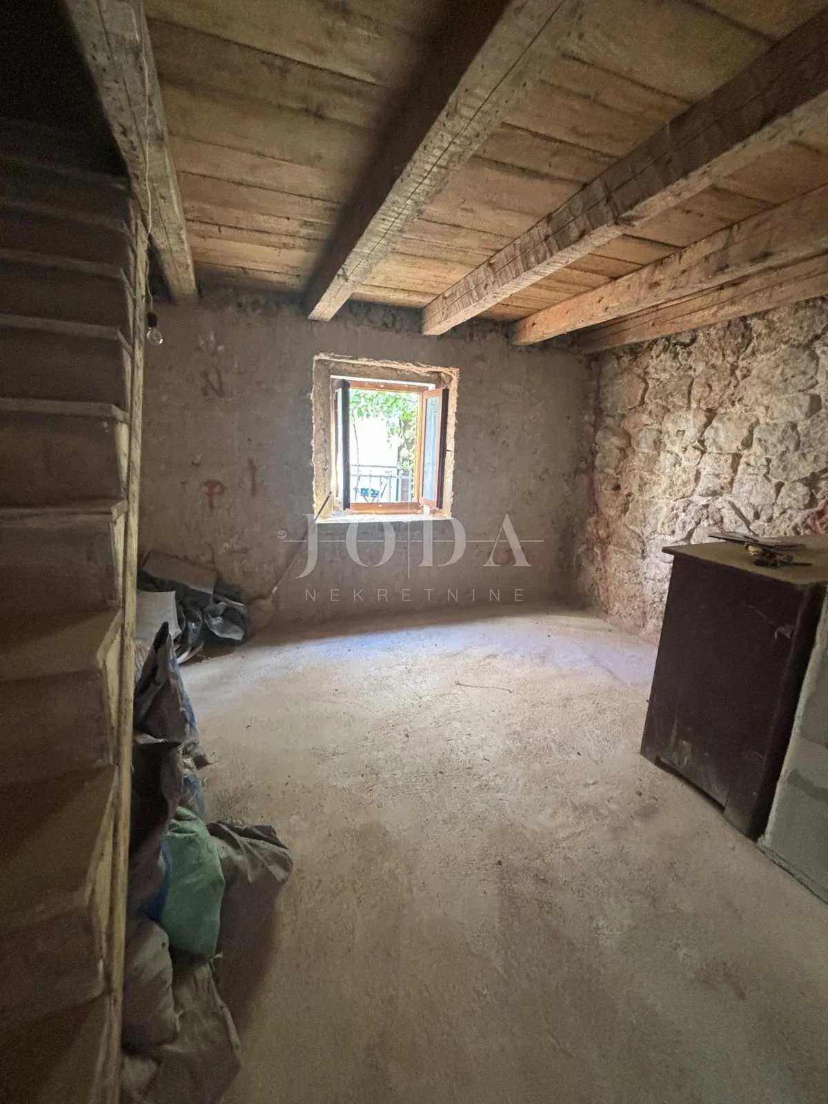 Kuća - Vrbnik, 72m2
