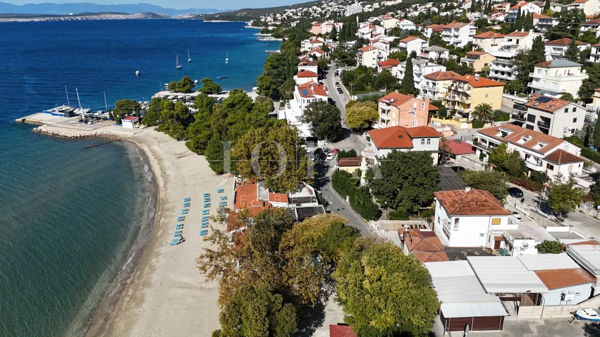 House - Crikvenica, 340m2