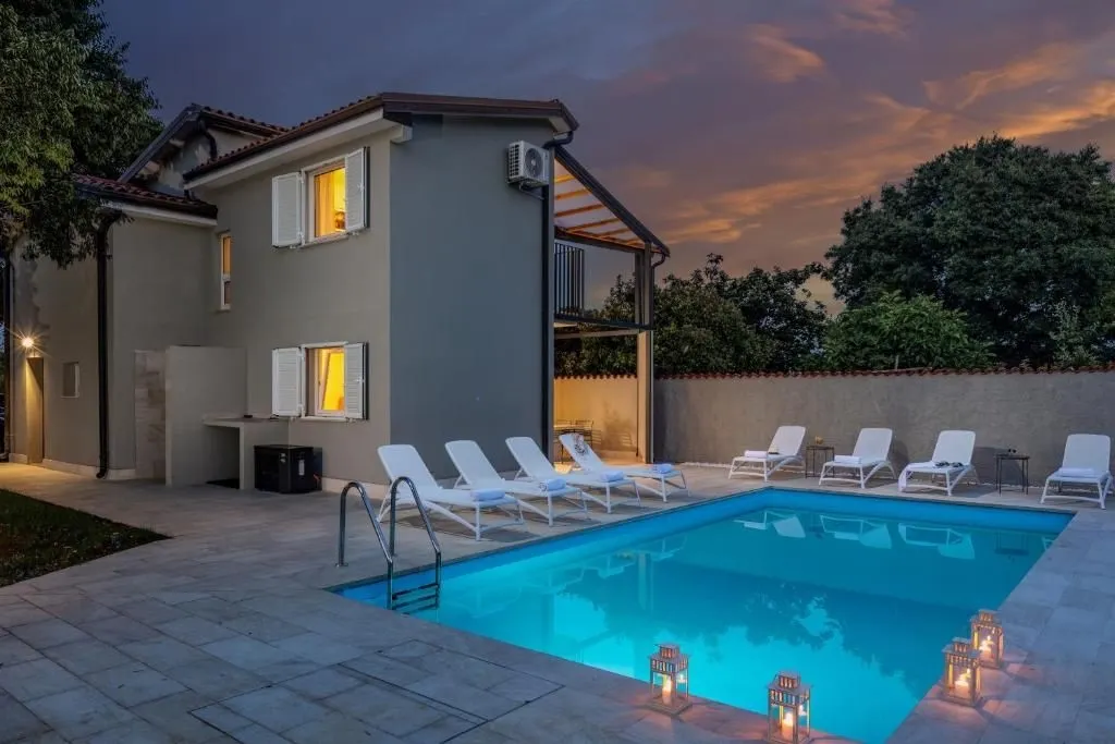 House - Brtonigla, 165m2