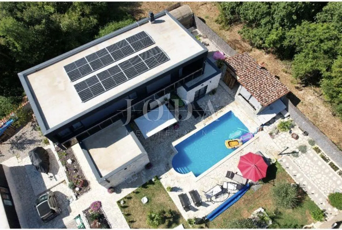 House - Labin, 132m2
