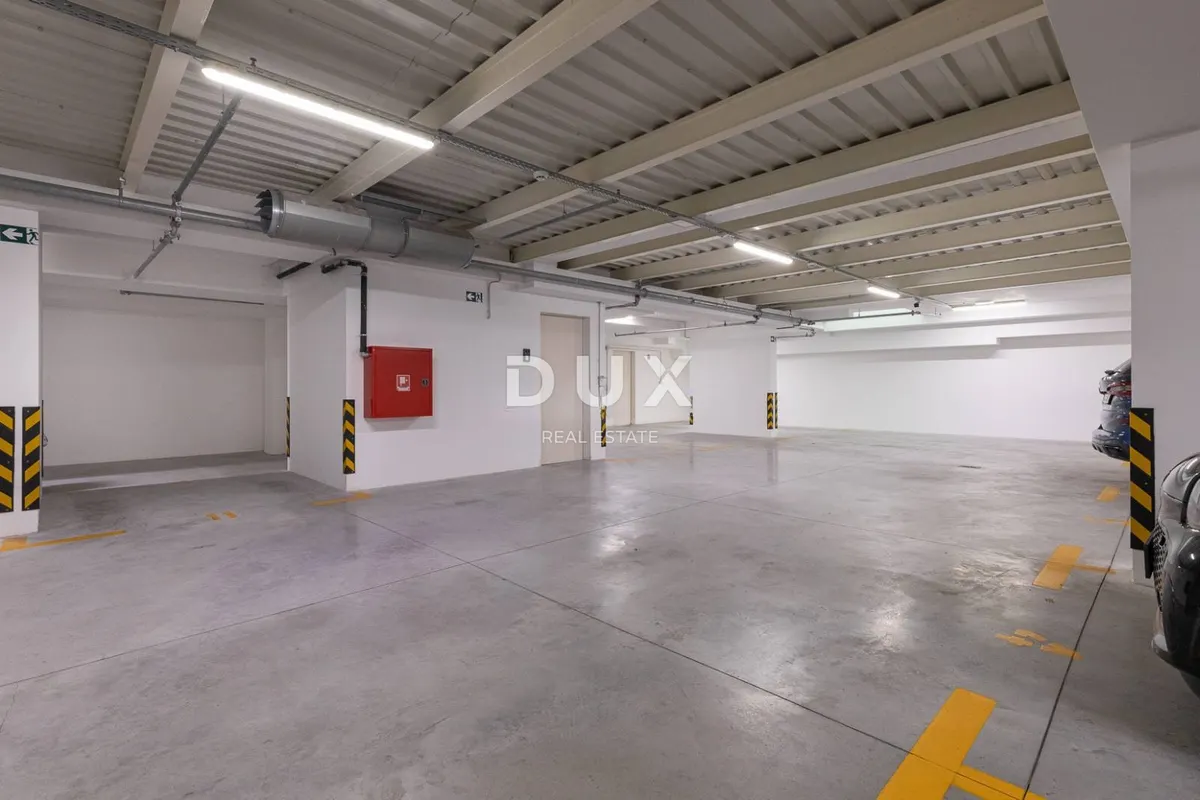 Apartment - Opatija, 400m2