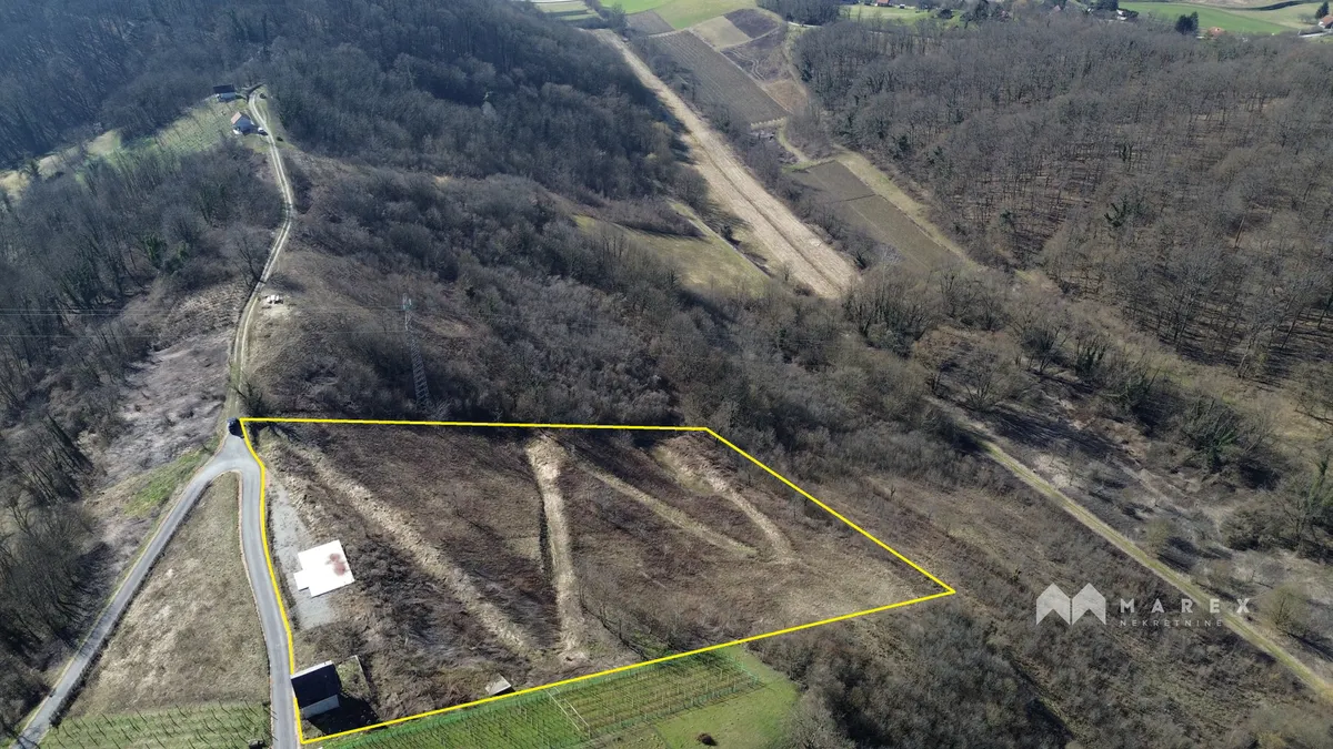 Land - Veliko Trgovišće, 8518m2