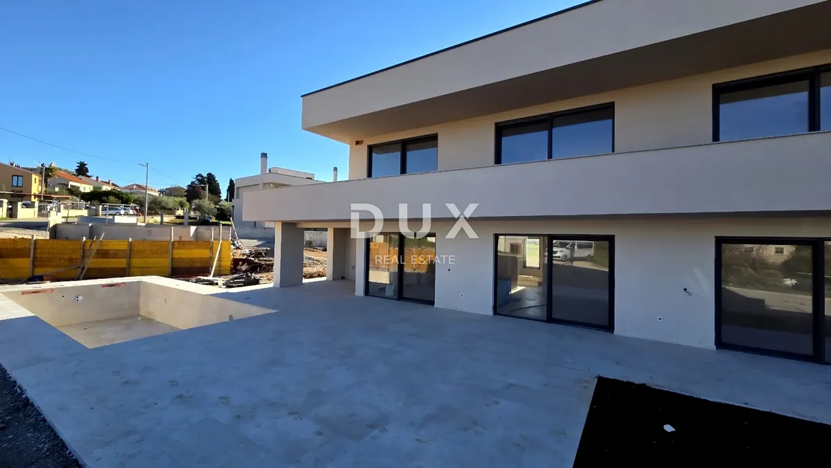 House - Poreč, 307m2