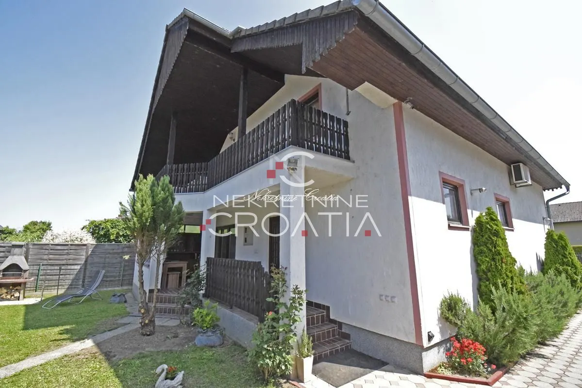 House - Varaždin - Okolica, 215m2