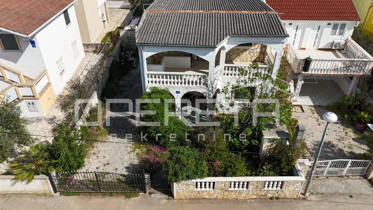 Kuća - Ul. Srid Kućice XVIII 30, Vir, Vir, 105m2