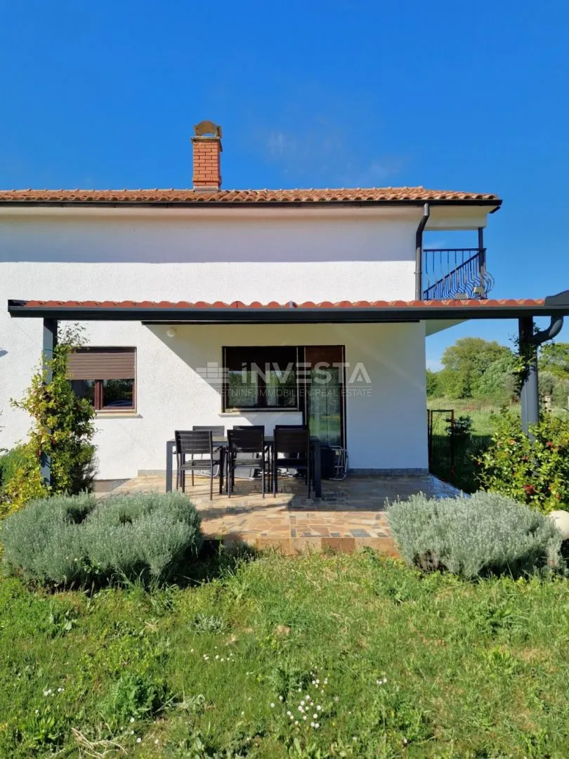 Kuća - Pula, 240m2