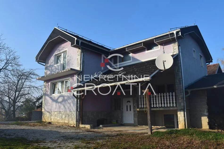 House - Novi Marof, 275m2