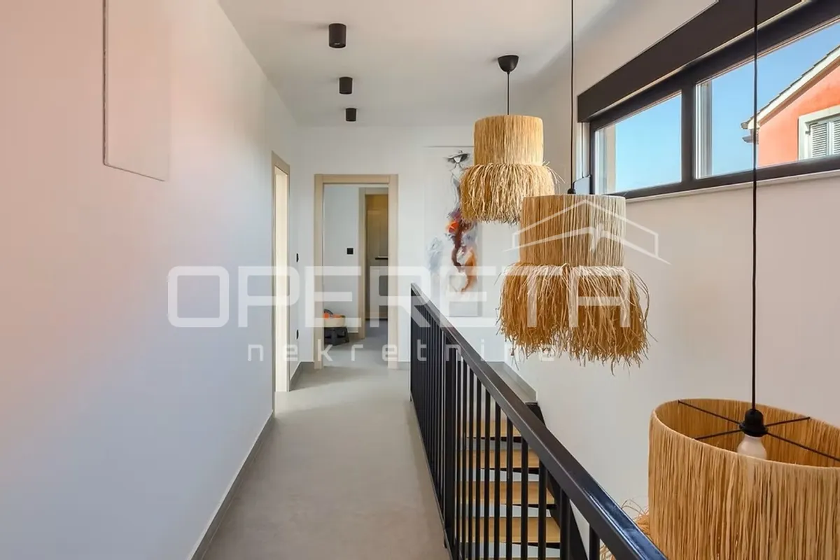 Kuća - Tar-Vabriga, Tar Vabriga, Tar Vabriga, 213m2