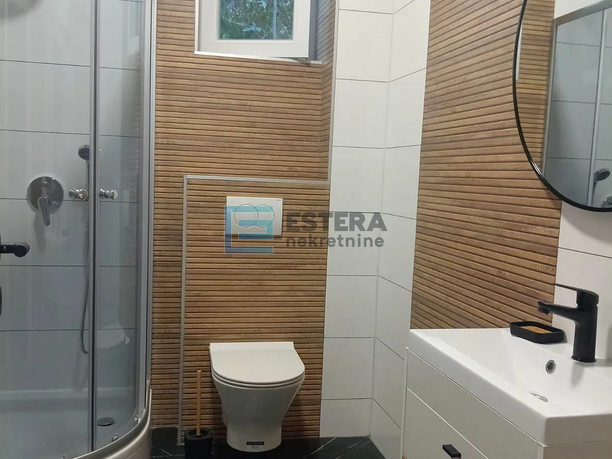 Kuća - Biograd na Moru, 81m2