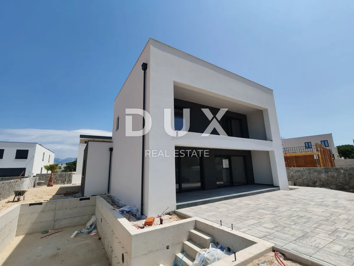 Kuća - Vrsi, 279.64m2