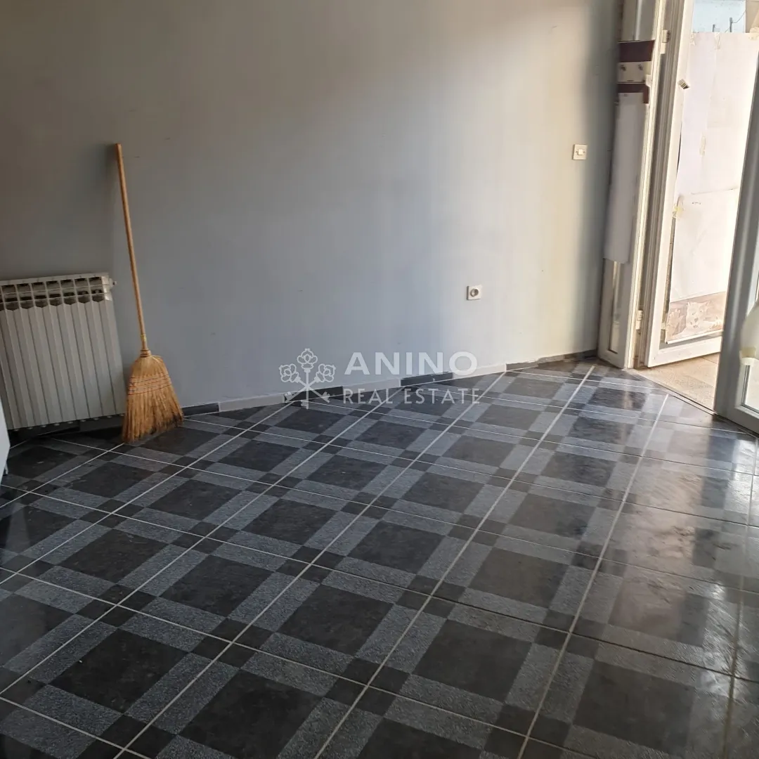 Poslovni Prostor - Oroslavje, 45m2