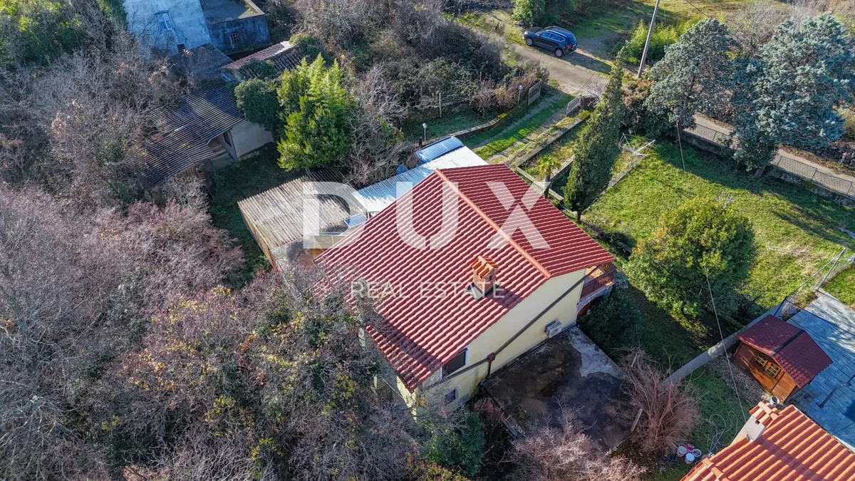 Kuća - Dobrinj, 370m2