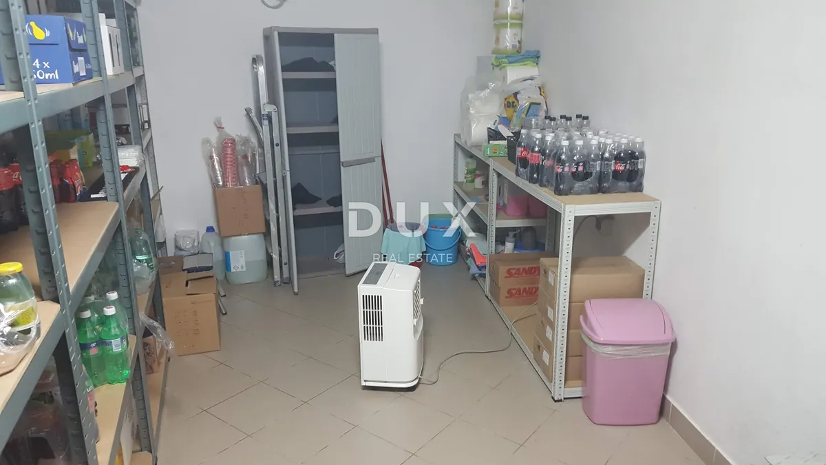 Poslovni Prostor - Rovinj, 152m2