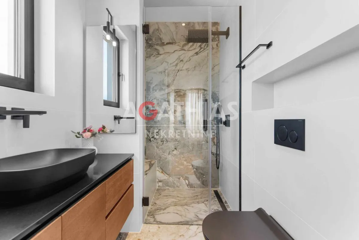 Apartment - Vabriga, 210m2