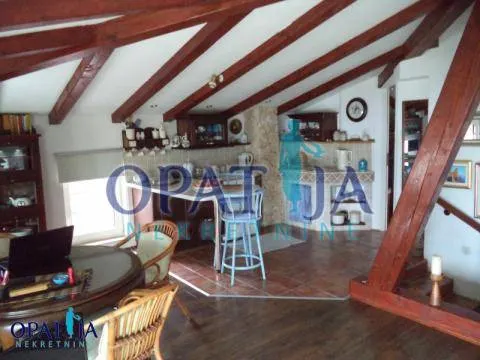 Stan - Opatija, 78.5m2