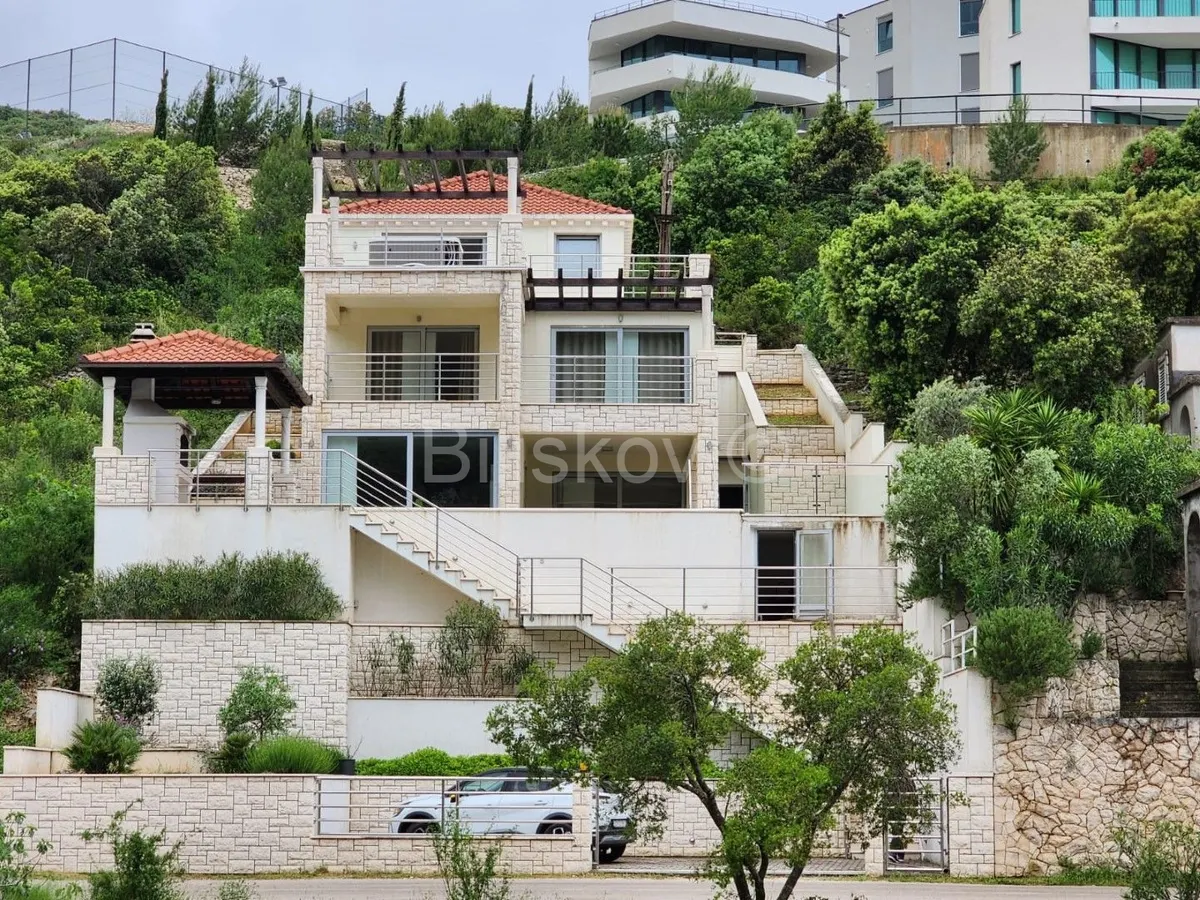 Kuća - Korčula, 280m2