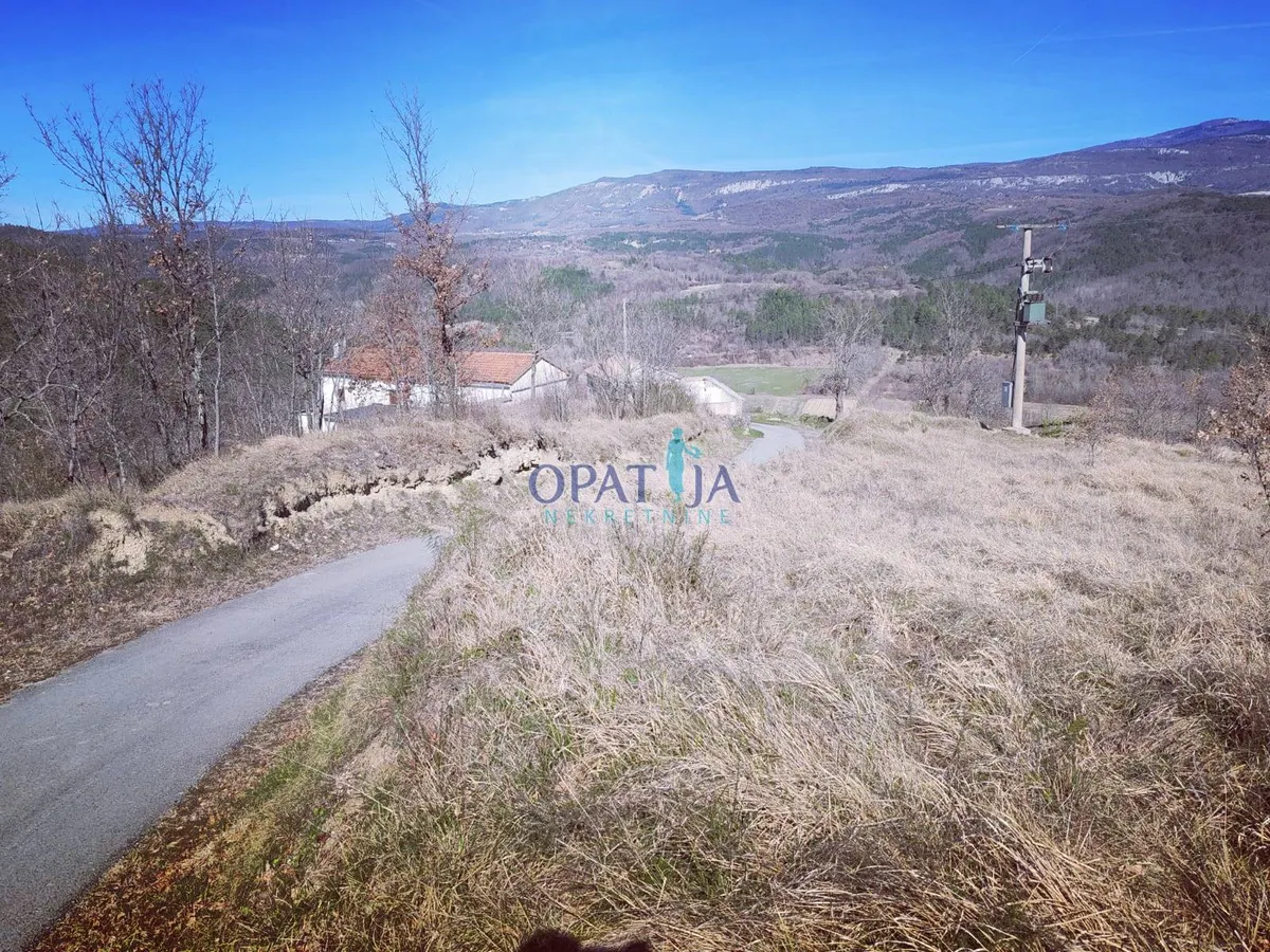 Kuća - Lupoglav, 102000m2