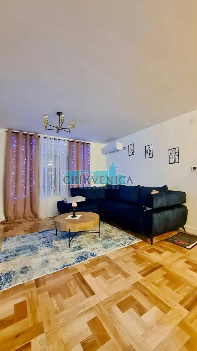 Kuća - Novi Vinodolski, 150m2