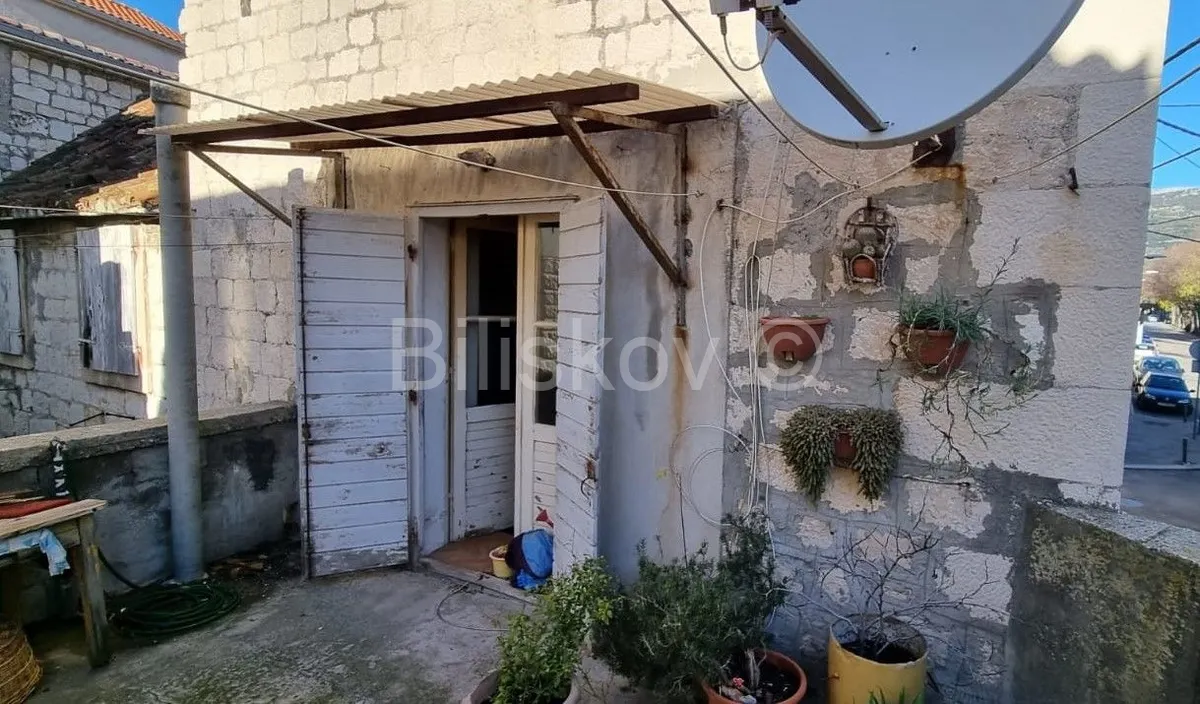 Kuća - Kaštela, 350m2