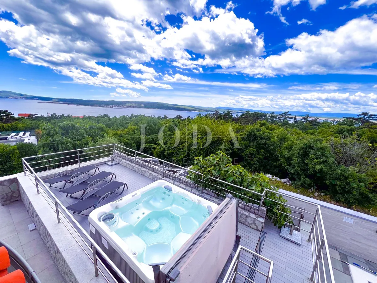 Kuća - Crikvenica, 300m2
