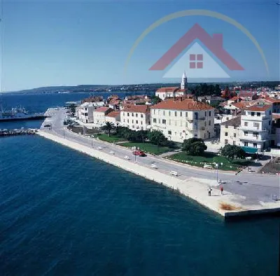 Zemljište - Biograd na Moru, 737m2