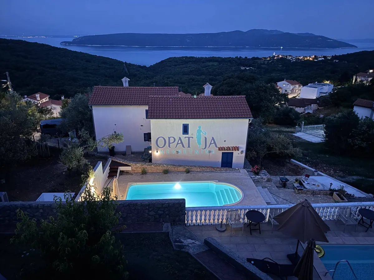 Kuća - Mošćenička Draga, 55m2