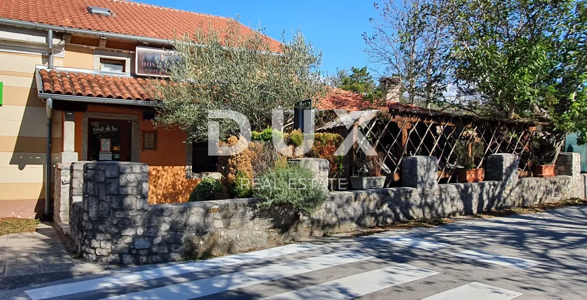 Kuća - Buzet, 550m2