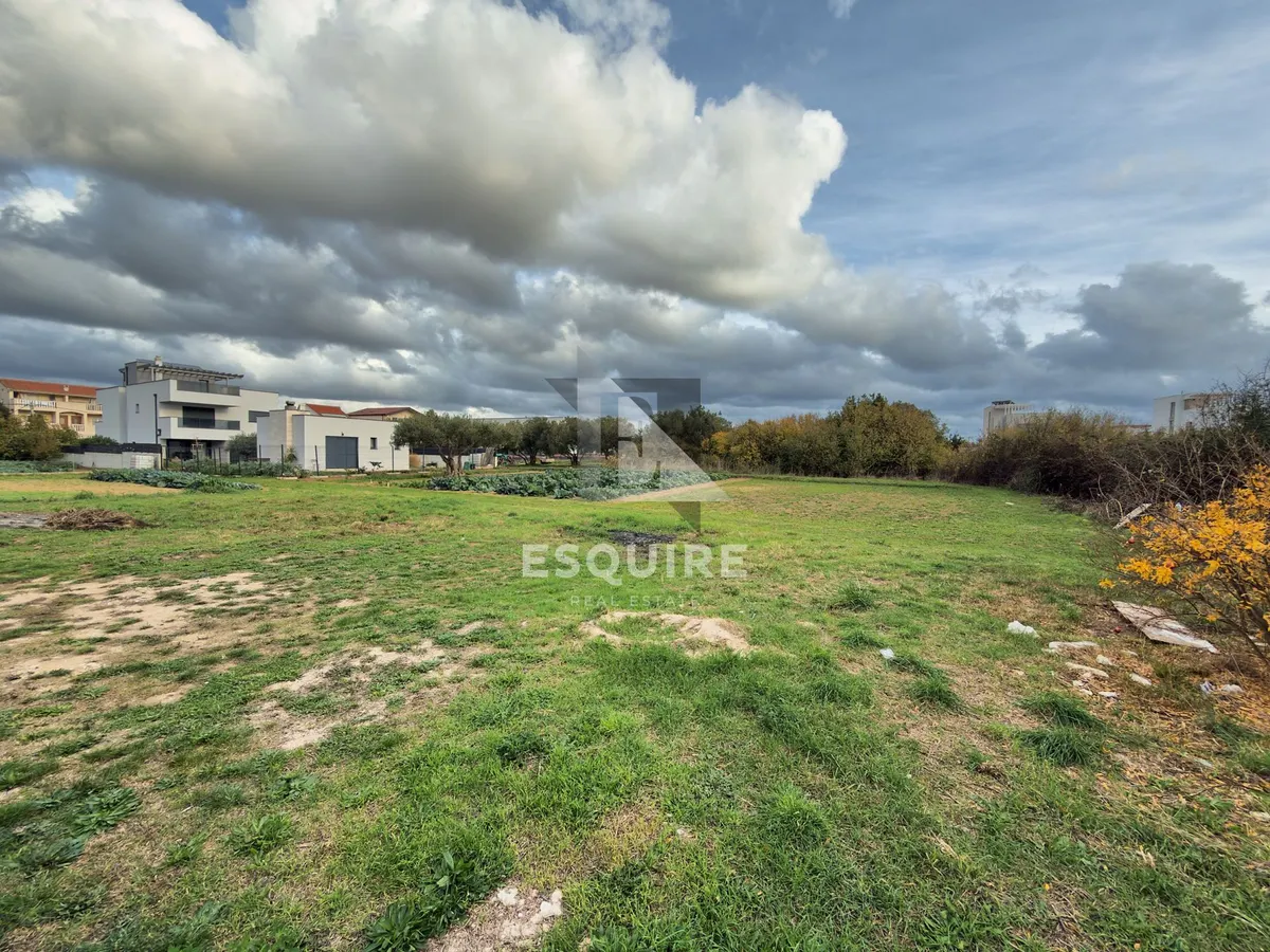 Zemljište - Zadar, 350m2