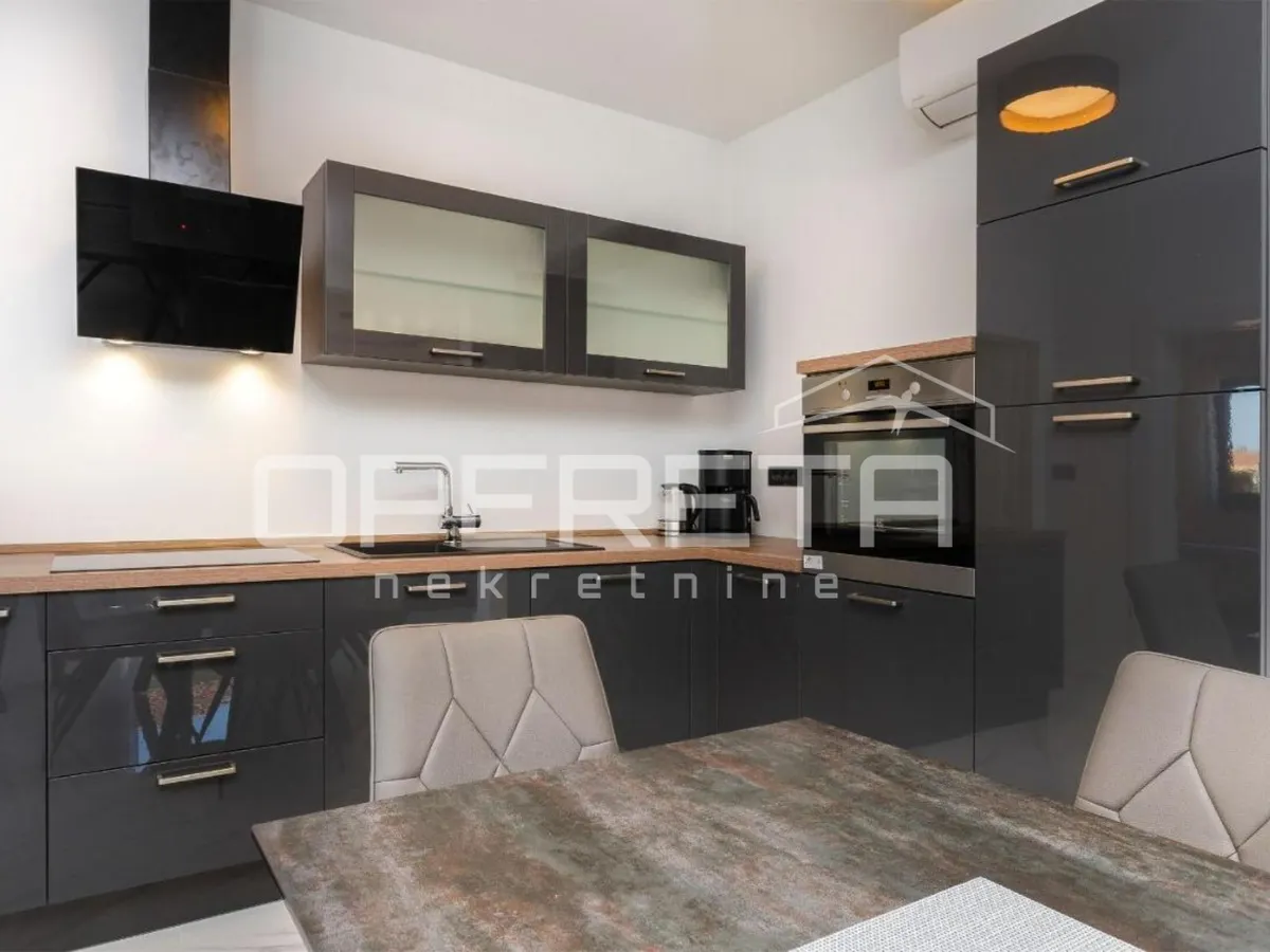 Stan - Srima, Vodice, Vodice, 137m2
