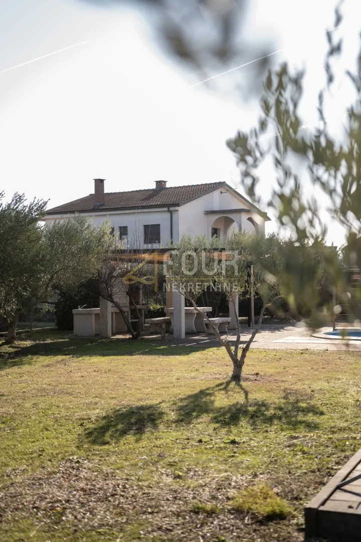 Kuća - Krk, 399m2