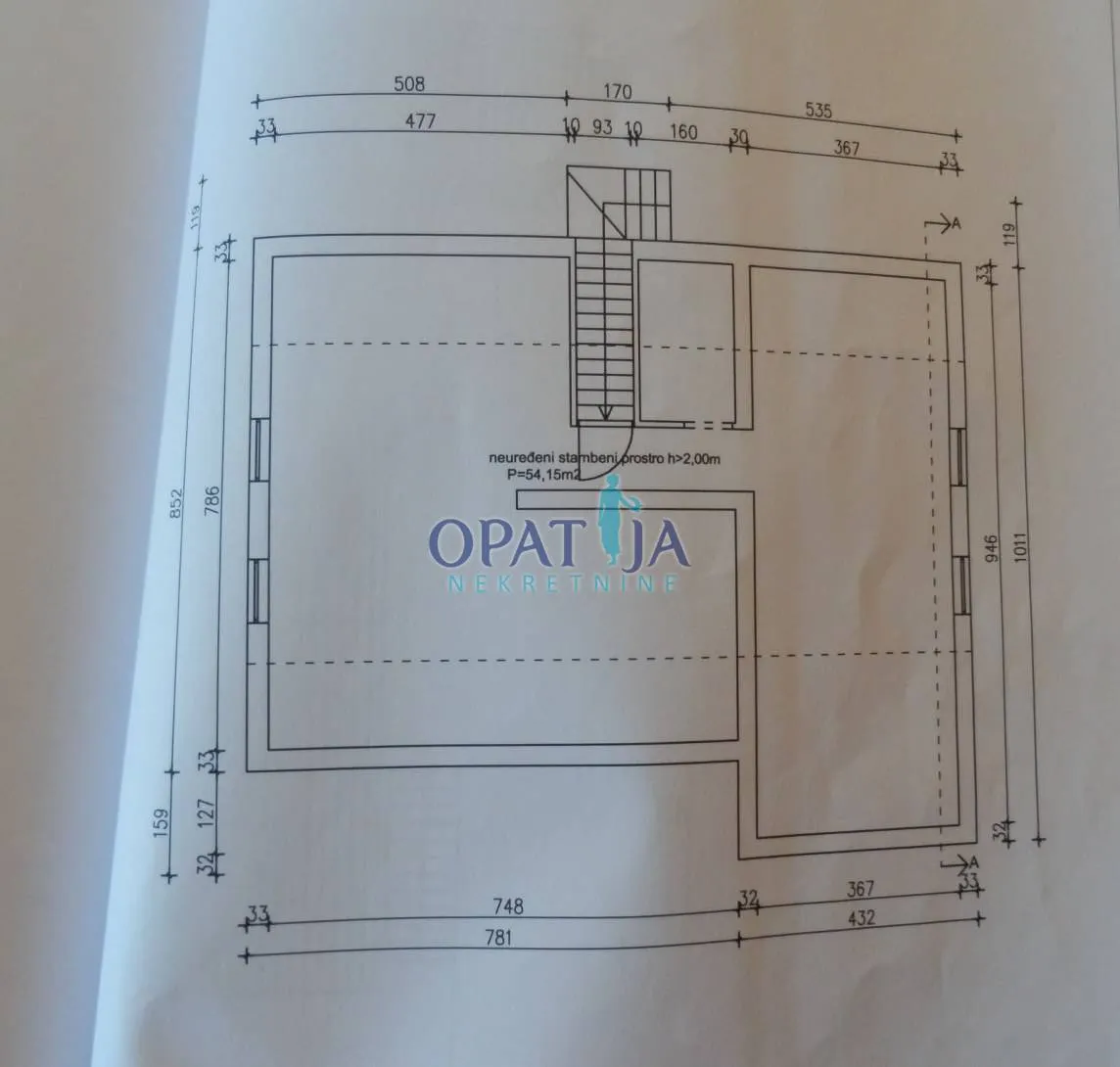 Kuća - Lovran, 300m2