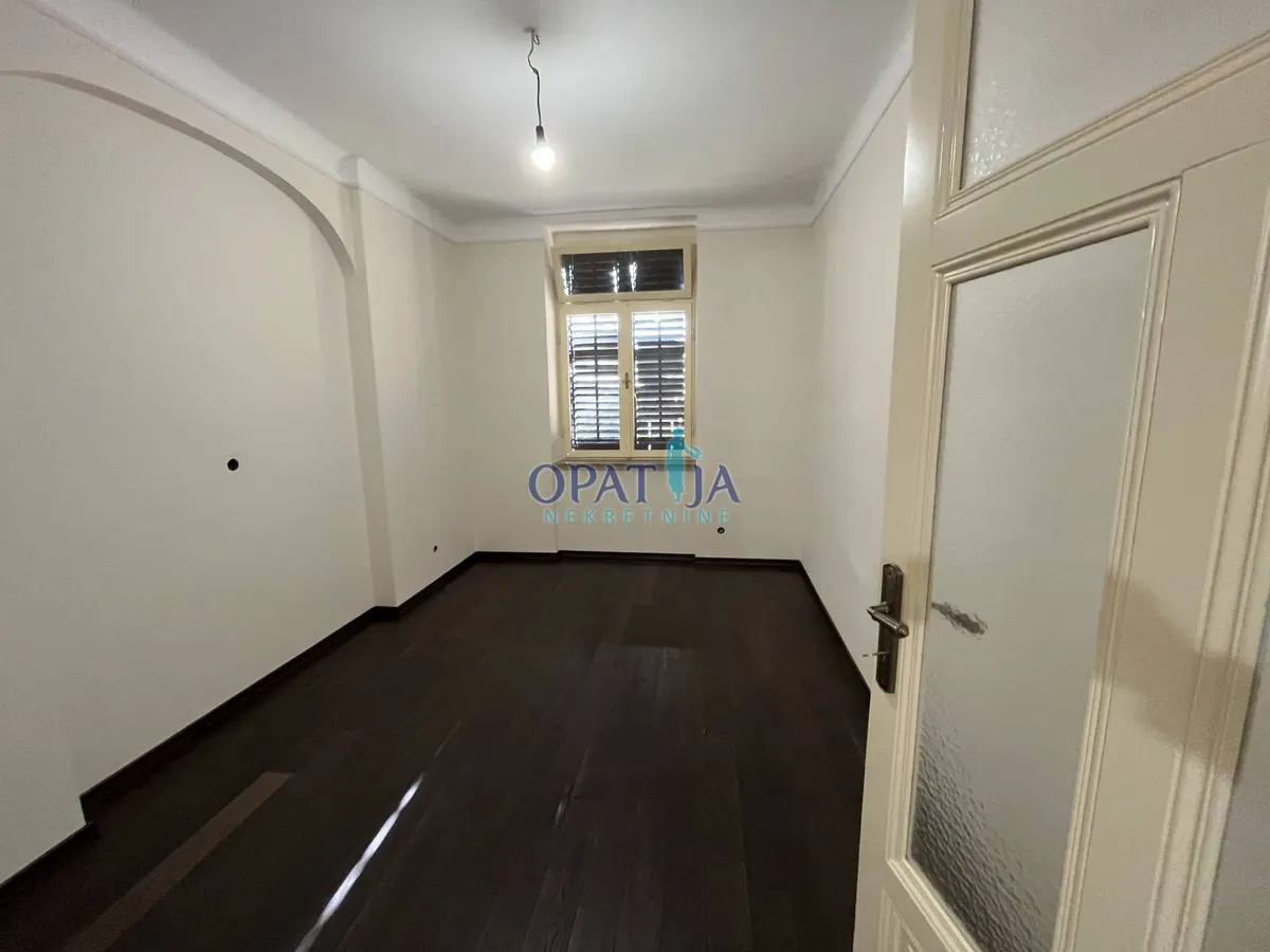 Stan - Opatija, 64m2