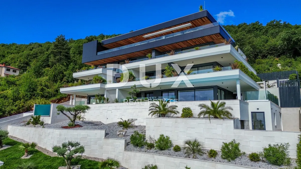 Apartment - Opatija, 302m2