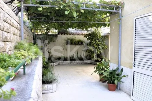 Kuća - Rab, 500m2