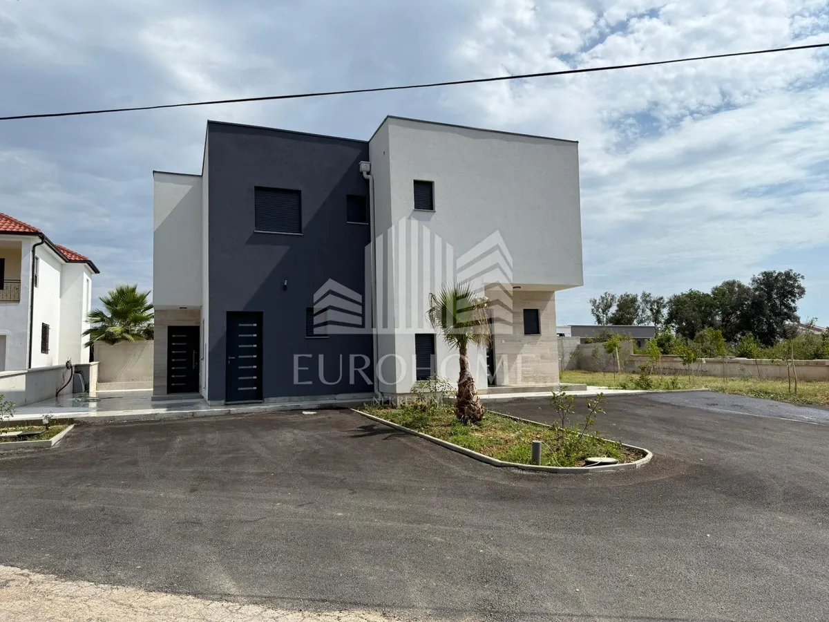 Kuća - Nin, 115m2