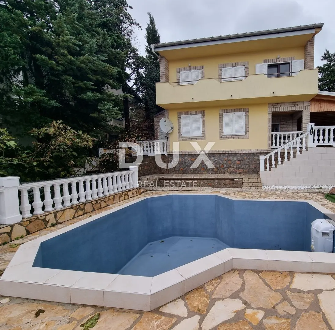 Kuća - Novi Vinodolski, 220m2
