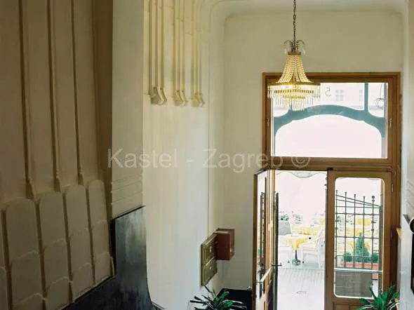 Poslovni Prostor - Trg bana Jelačića, Donji grad, Zagreb, 110m2
