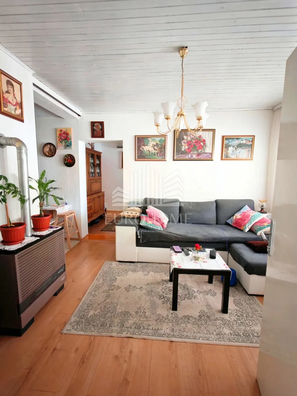 House - Gornja Dubrava, 210m2
