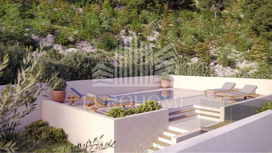 Kuća - Rogoznica, 250m2