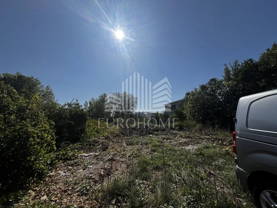 Zemljište - Vrsi, 1200m2