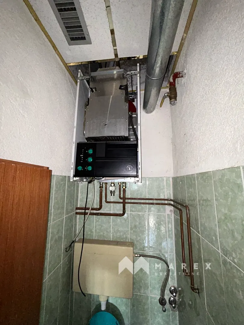 Poslovni Prostor - Oroslavje, 54.77m2