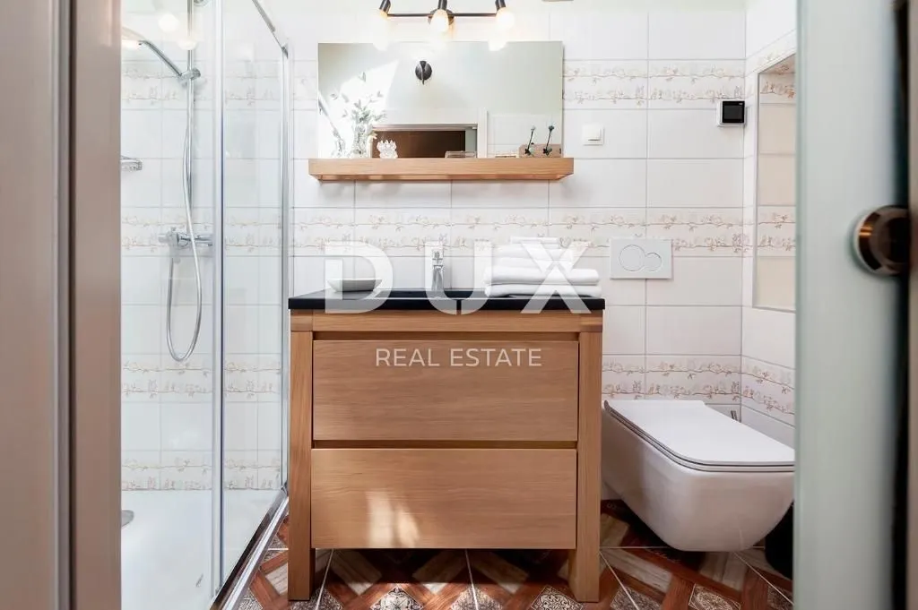 Kuća - Rovinj, 390m2