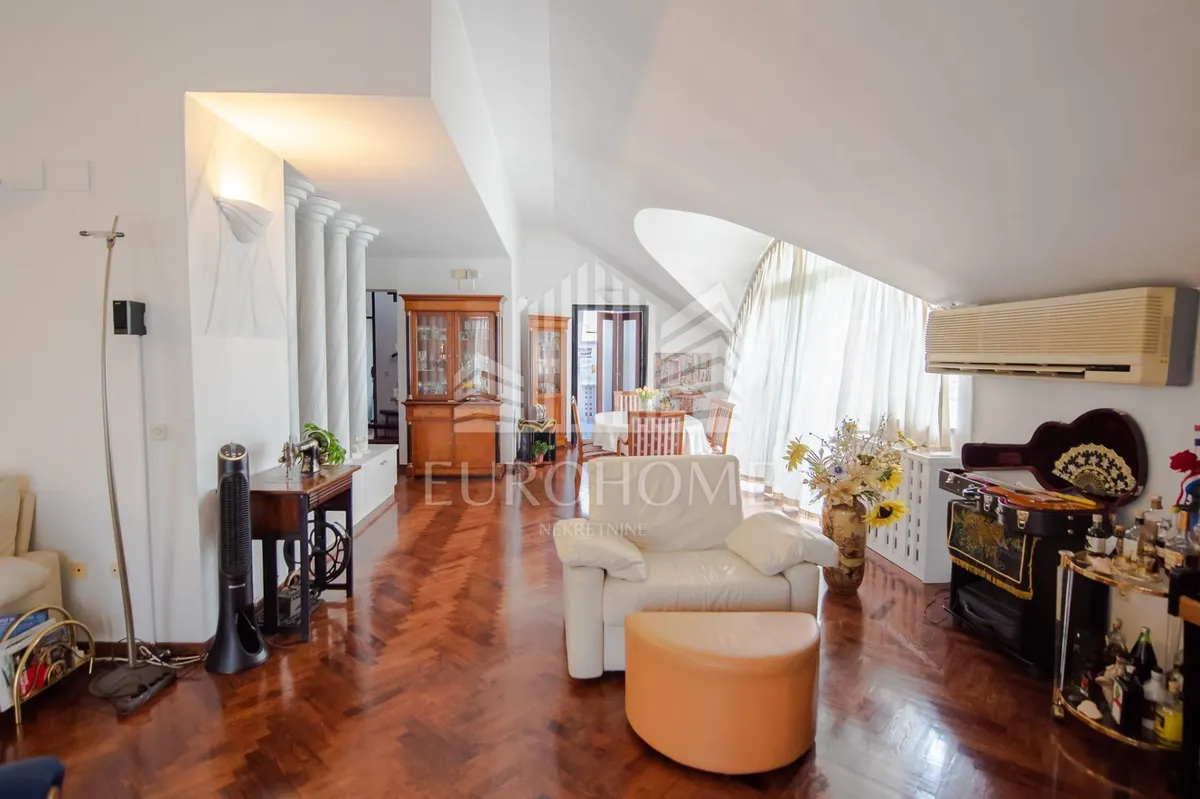 Stan - Maksimir, 175.34m2