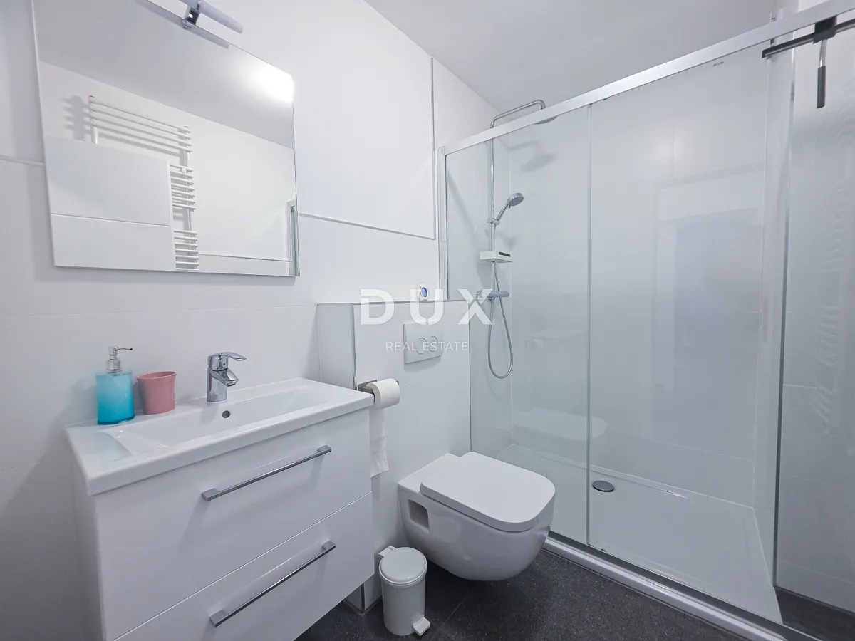 Kuća - Rab, 600m2