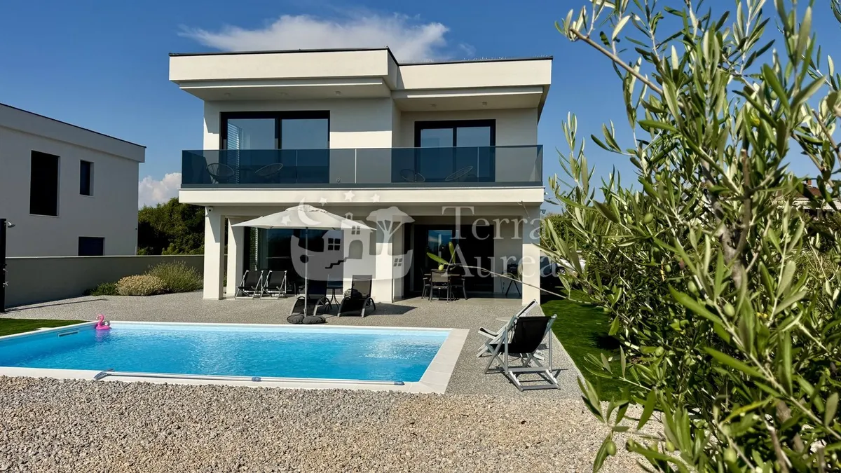 Kuća - Krk, 225m2