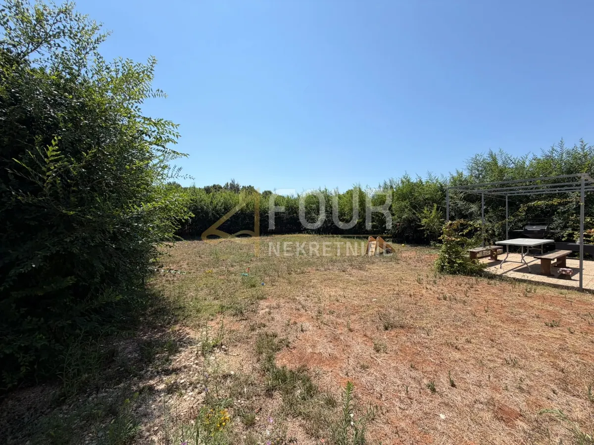 Kuća - Fažana, 180m2